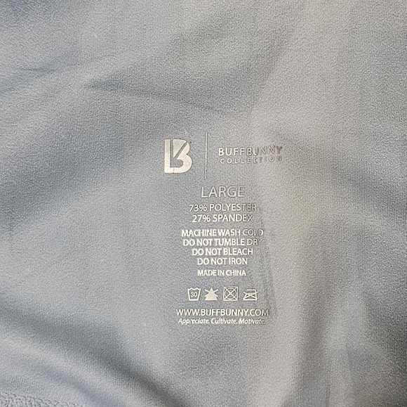 Buff Bunny Motion Legging in Frost Bite Size Large - Picture 6 of 8